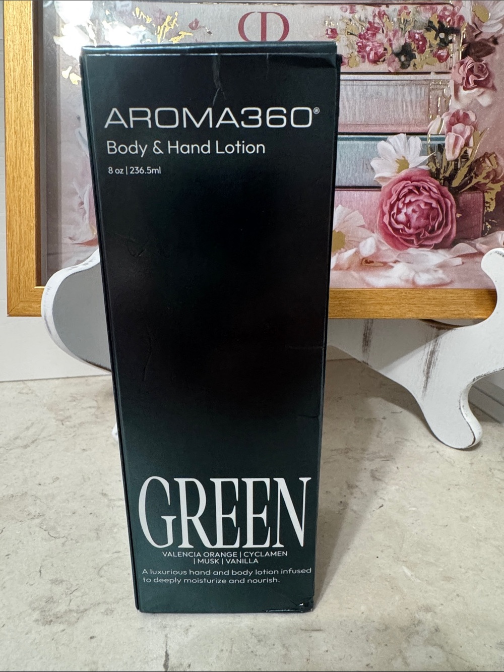 AROMA360 Green Body & Hand Lotion - Black Bottle